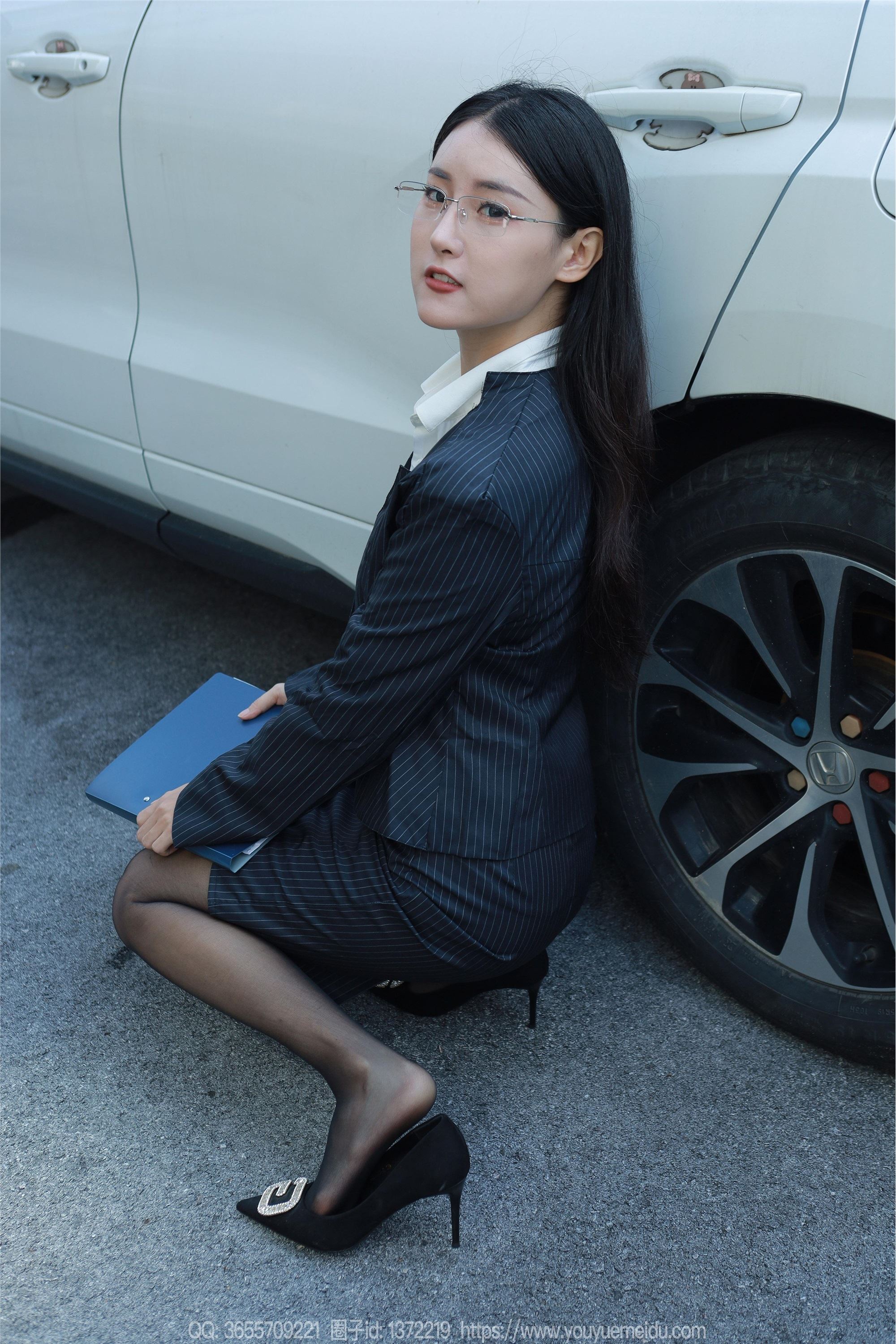 IESS异思趣向  2023.11.03 丝享家 1576 小宝《懂事早到女人》